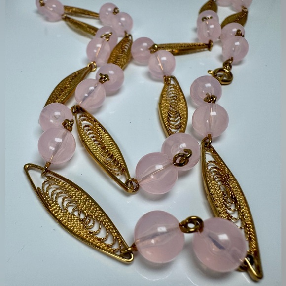 Vintage Trifari Pink Beaded & Gold-tone Trifanium Necklace - Picture 10 of 11